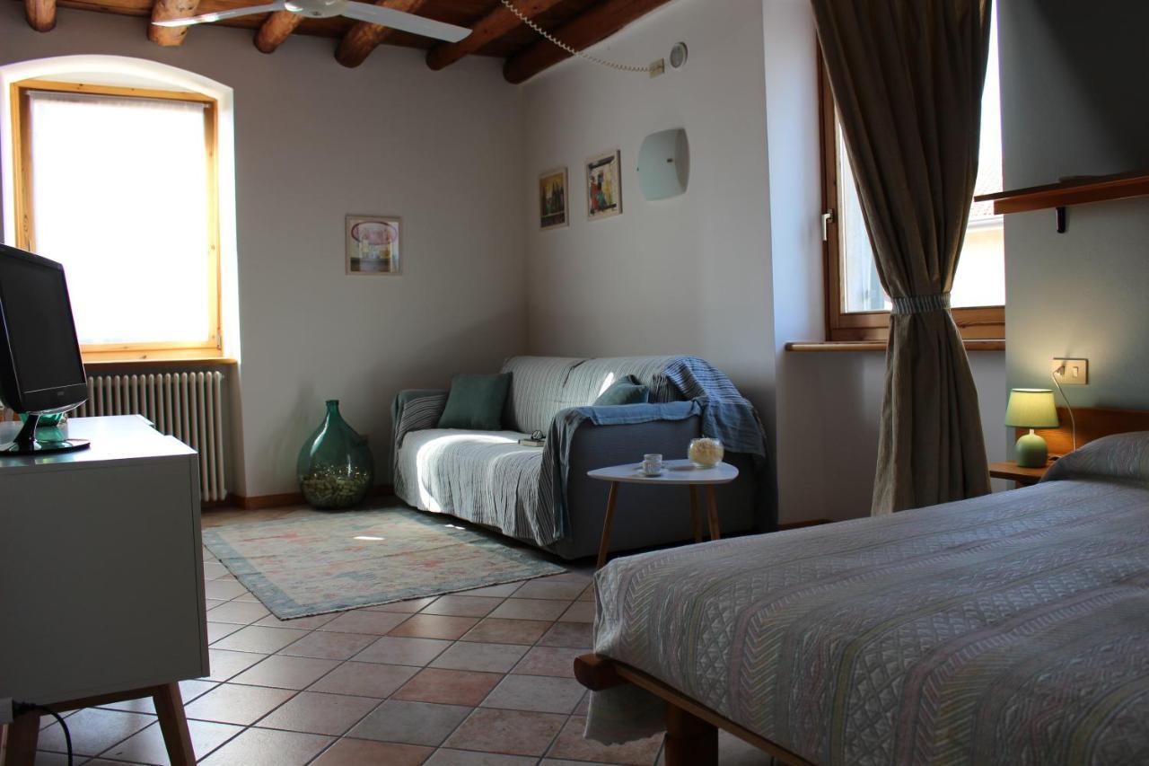 Agriturismo Le Ginestre لاتيزي المظهر الخارجي الصورة