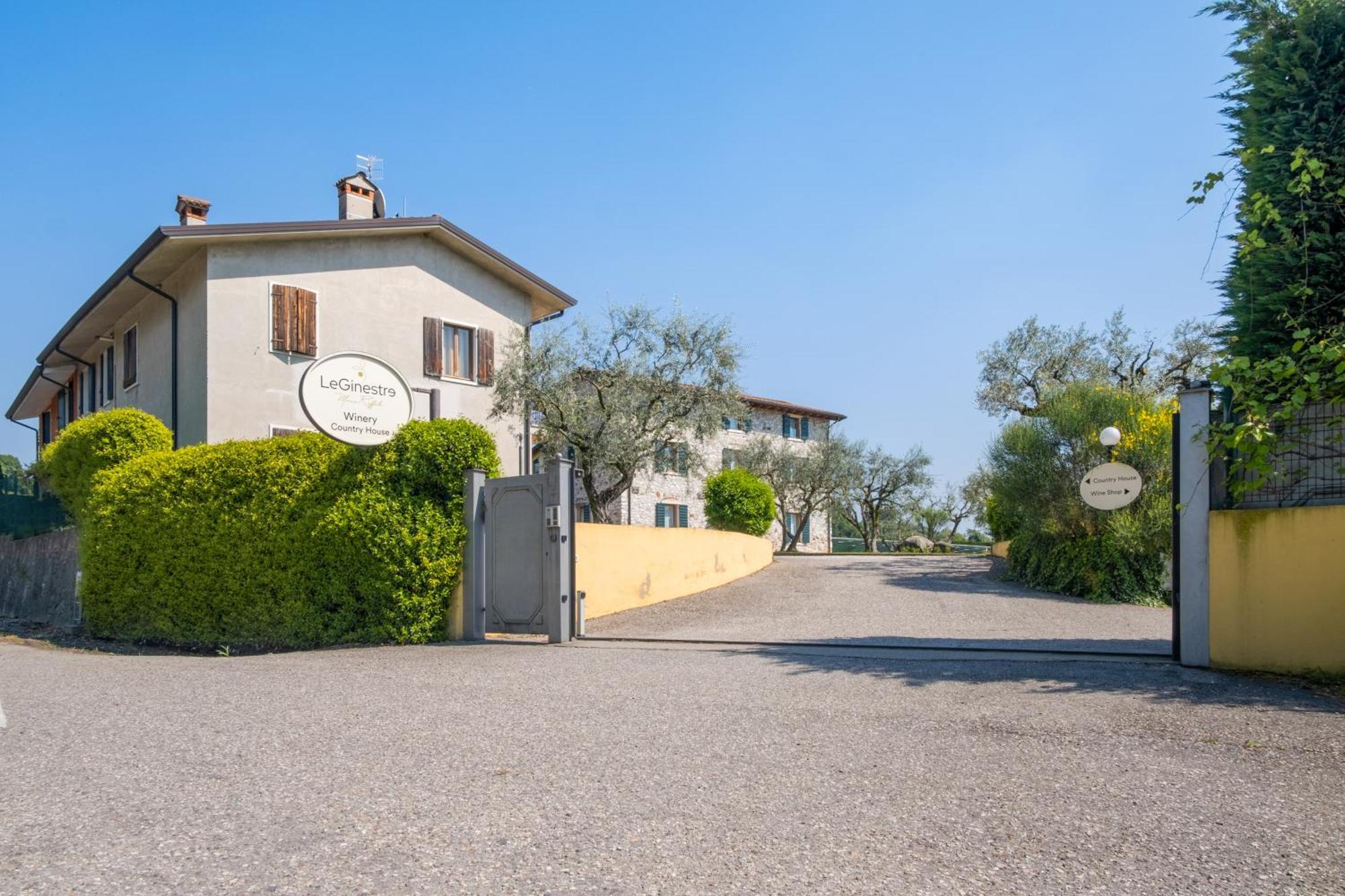 Agriturismo Le Ginestre لاتيزي المظهر الخارجي الصورة