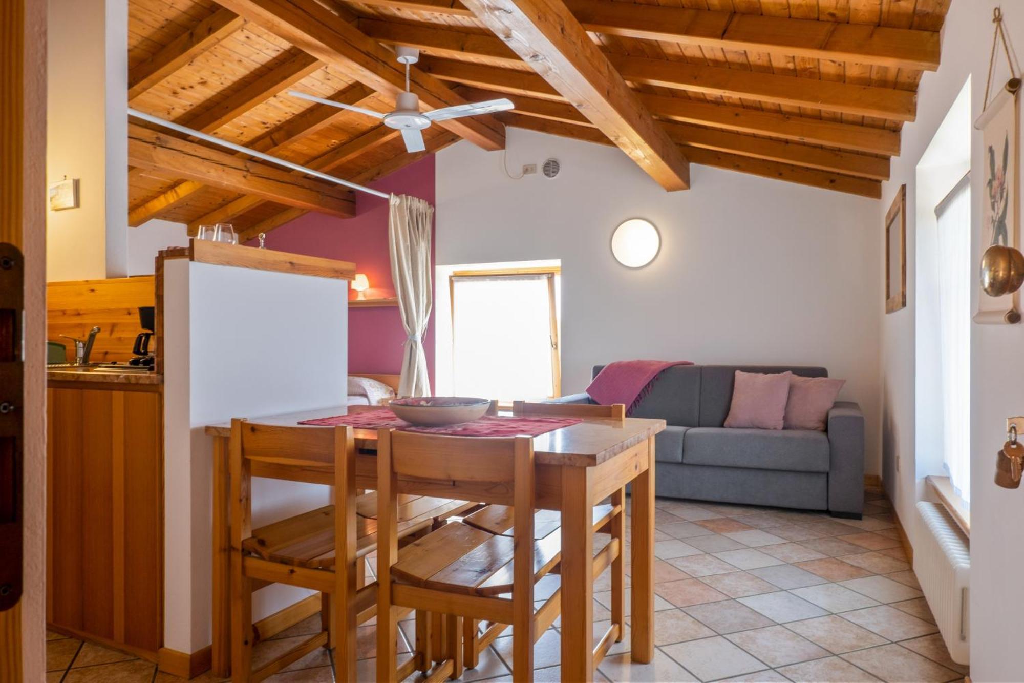 Agriturismo Le Ginestre لاتيزي المظهر الخارجي الصورة